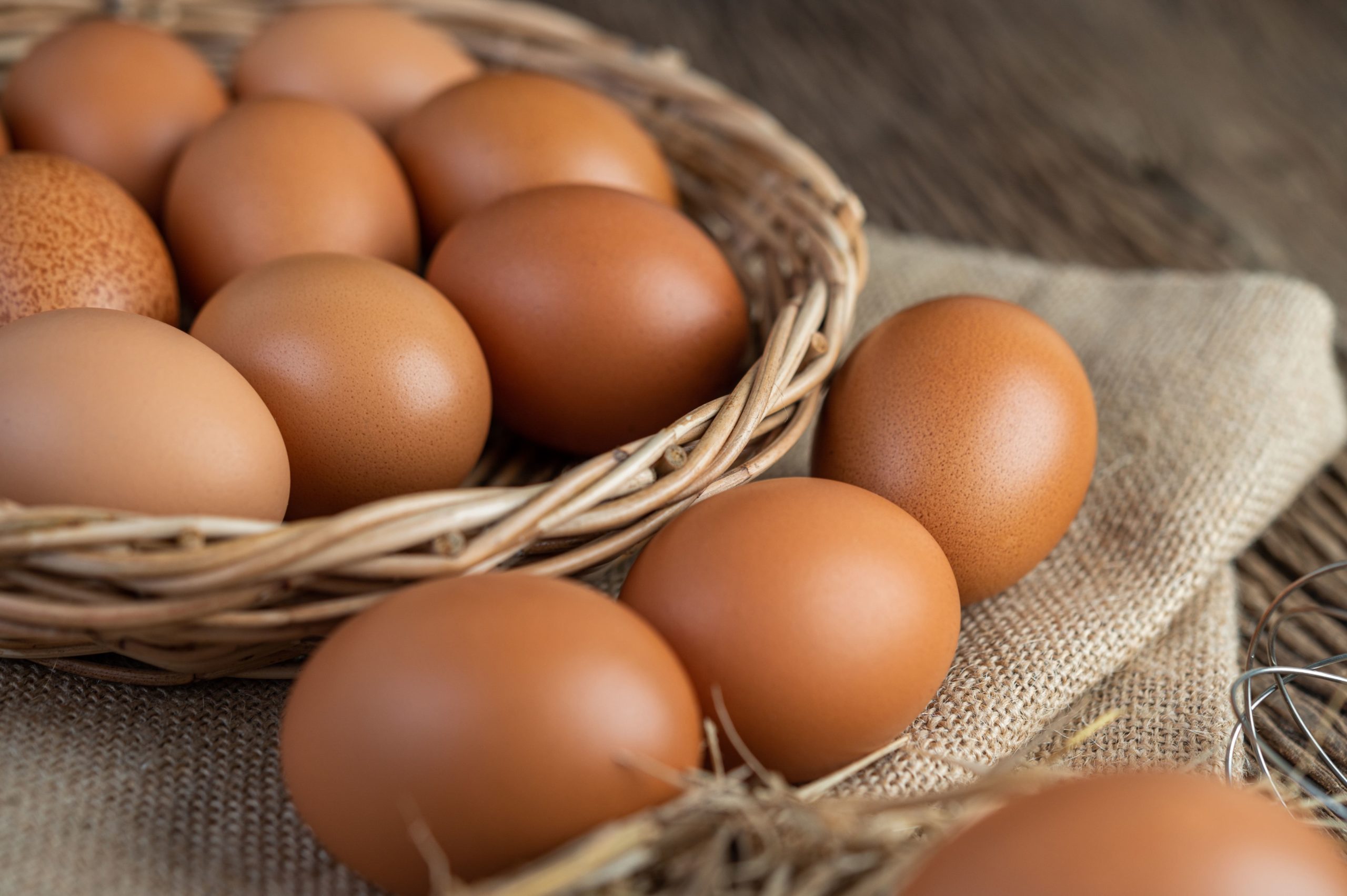 Theo các chuyên gia, trong 1 quả trứng gà có lượng calo từ 54 - 90 kcal