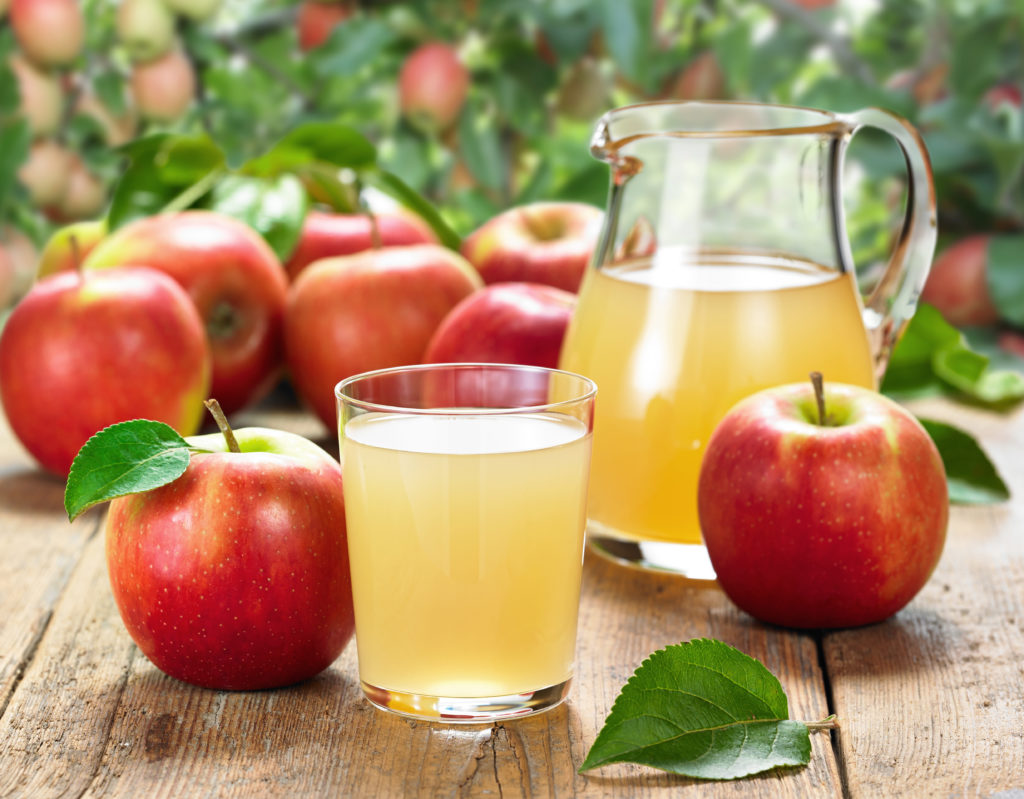 Trung bình một quả táo chứa hàm lượng calo từ 80 - 100 kcal