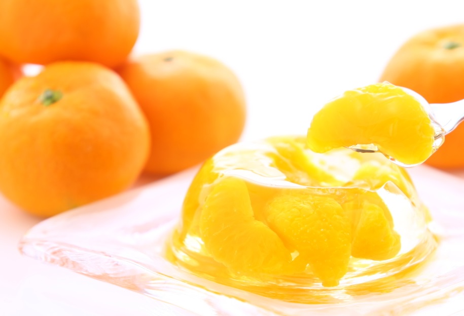 Thạch cam thơm mát giàu vitamin C rất thích hợp để ăn mùa hè