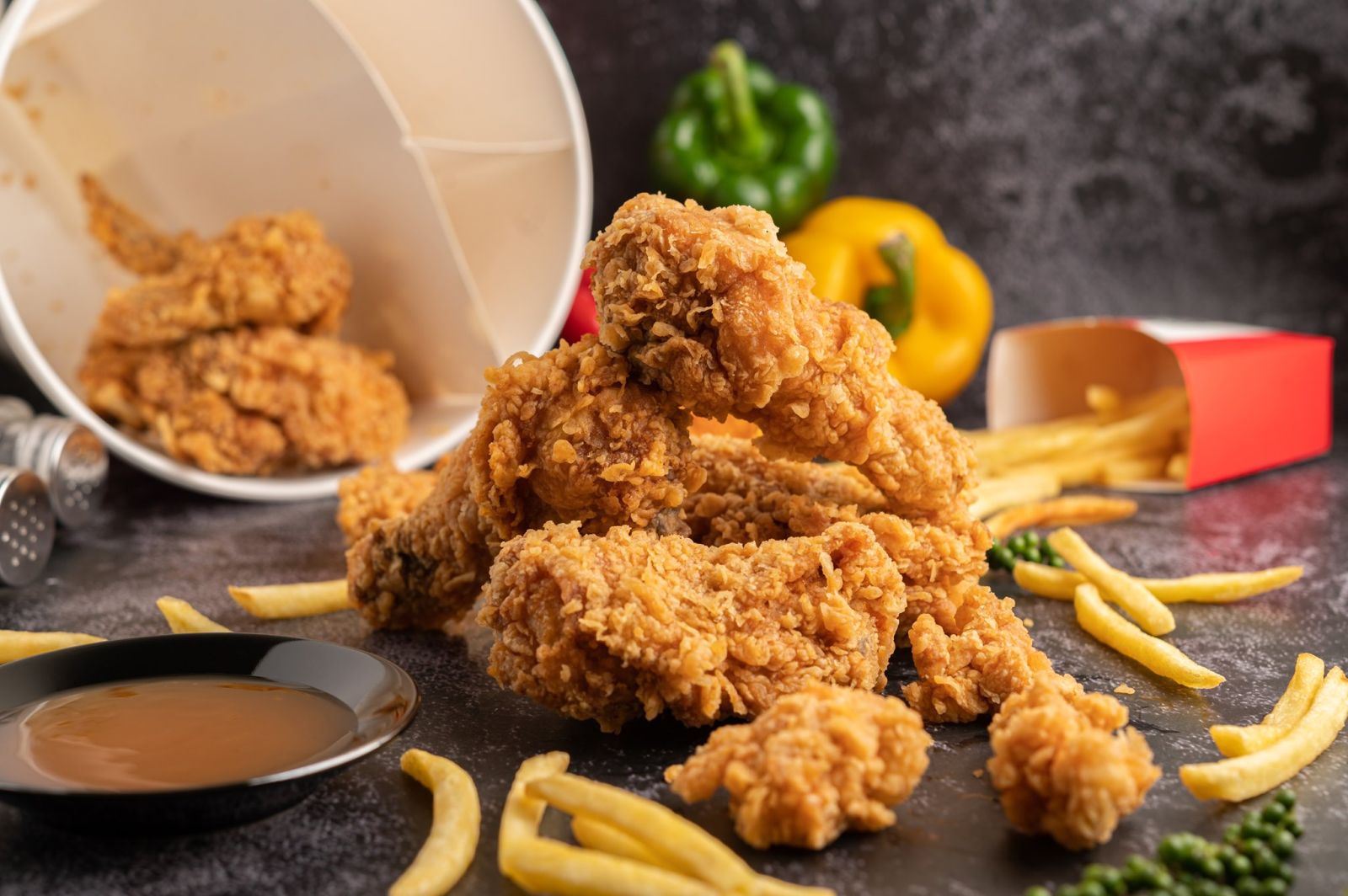 Cách ăn gà rán giảm cân và không ảnh hưởng sức khỏe