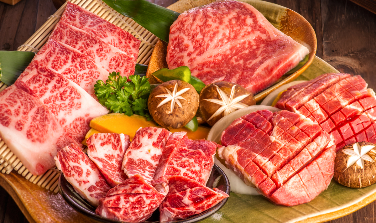 Trong thịt bò có hàm lượng sắt dồi dào giúp bổ sung lượng máu cho cơ thể 
