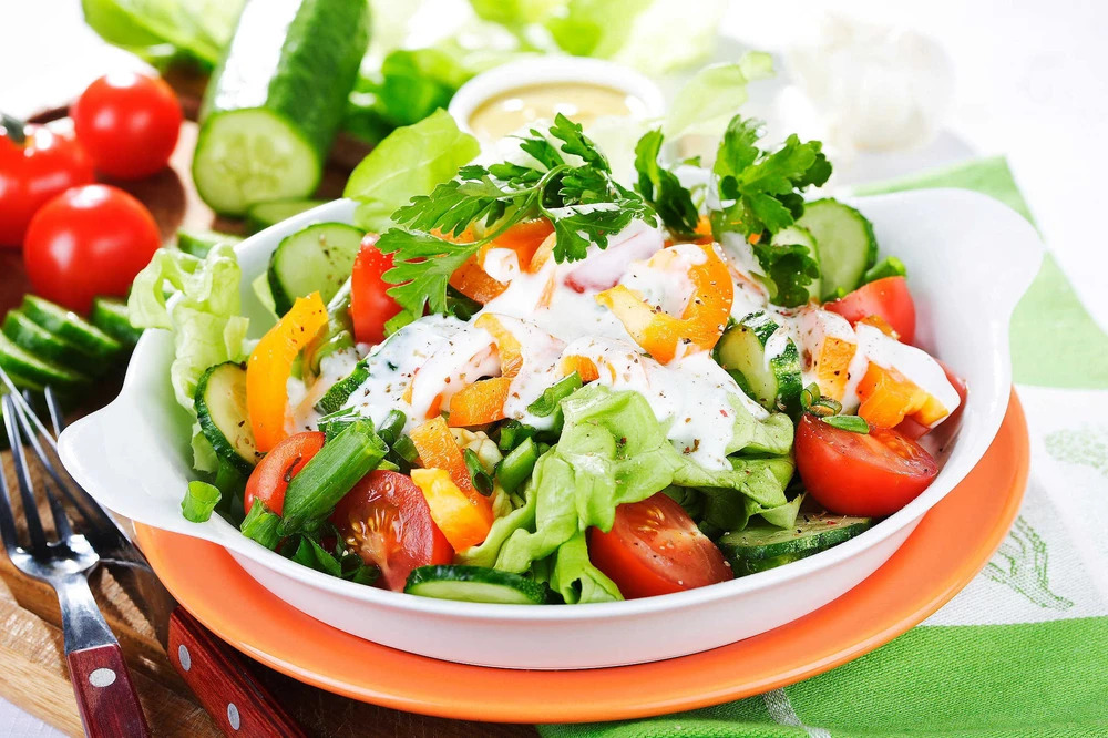 Salad nho mang lại sự tươi mát, thanh đạm, bổ dưỡng và tốt cho sức khỏe