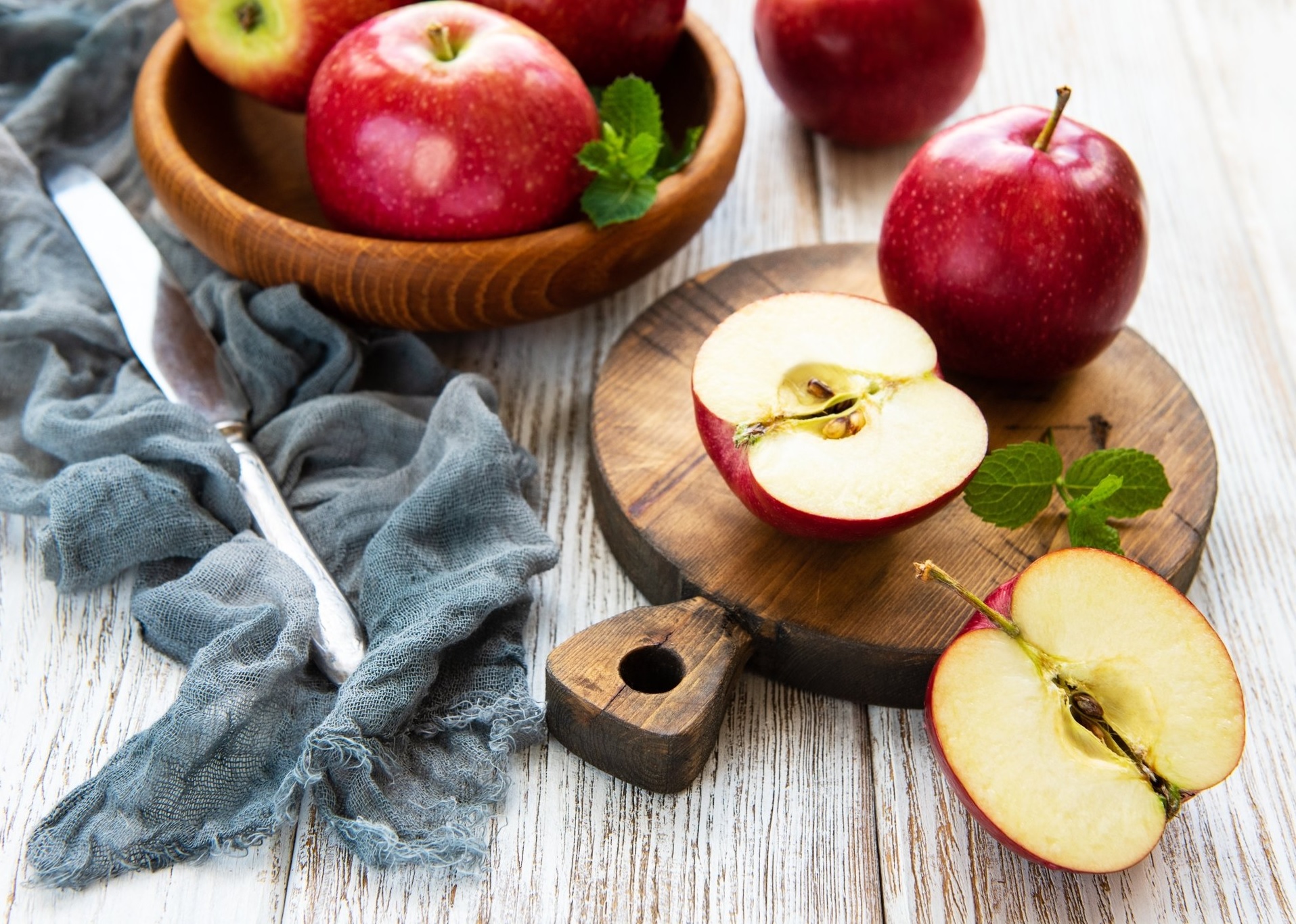 Các nghiên cứu chứng minh, mỗi ngày ăn một quả táo sẽ cung cấp 20% chất xơ cần thiết