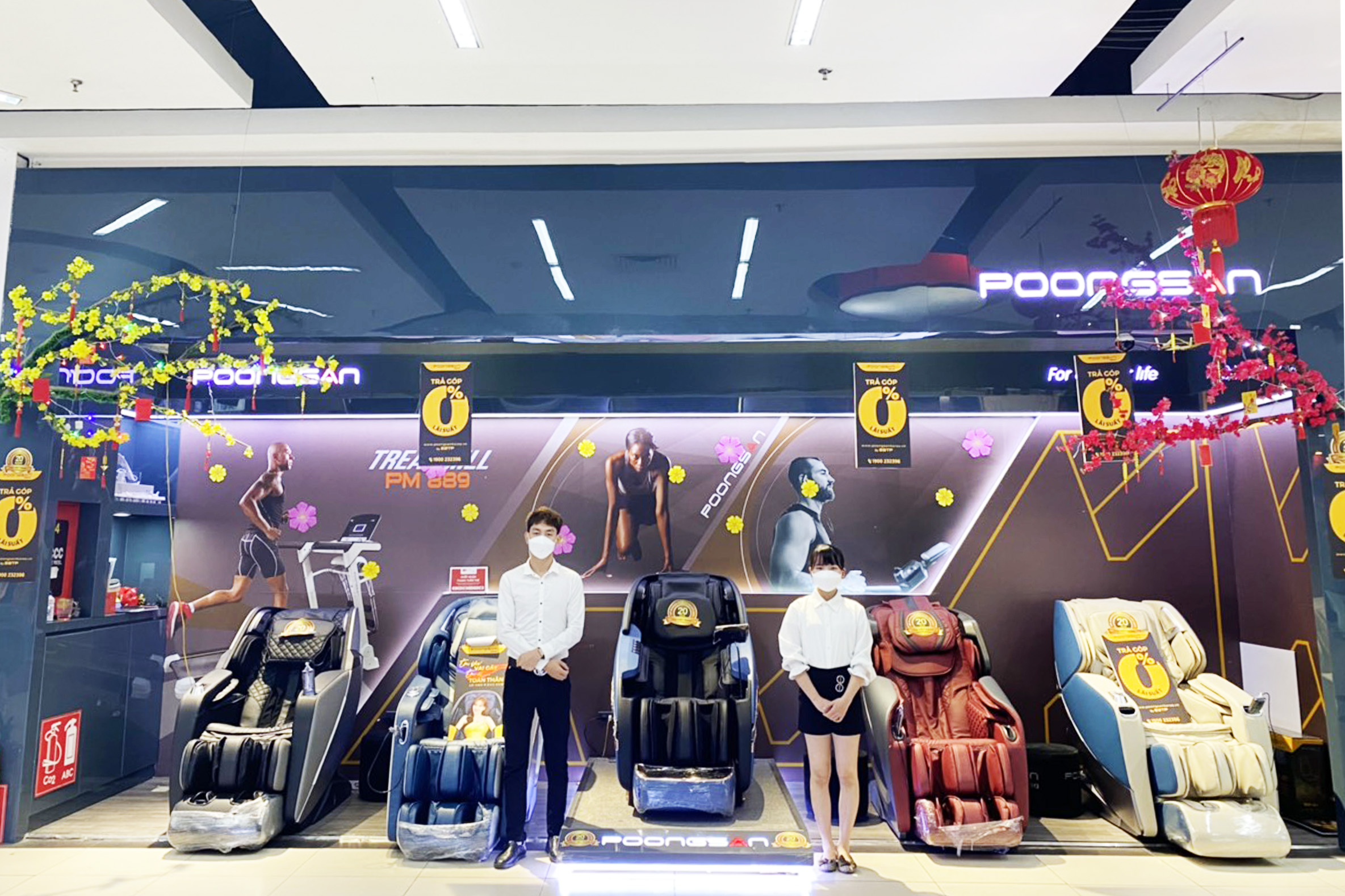 Hình ảnh Showroom Poongsan tại siêu thị BigC Hải Dương
