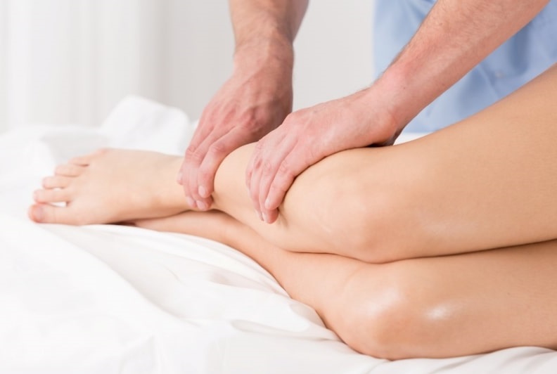Các bác sĩ y học cổ truyền khuyến khích sử dụng liệu pháp massage bắp chân
