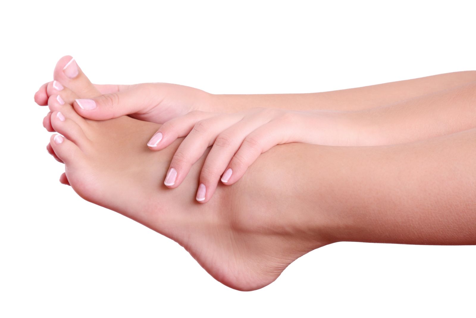 Huyệt Thái Xung nằm ở ngay mu bàn chân, cách khe giữa ngón chân cái và ngón thứ 2